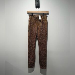 White House Black Market Leopard Print Runway Leggings 00S NWT